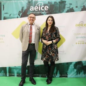 La vicepresidenta de la Diputación de Valladolid, Gema Gómez, celebra con AEICE su X aniversario